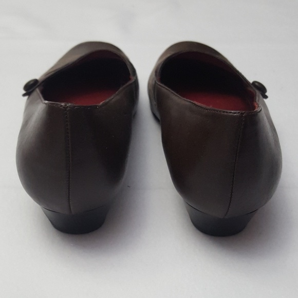 Life Stride Flats - Picture 5 of 6